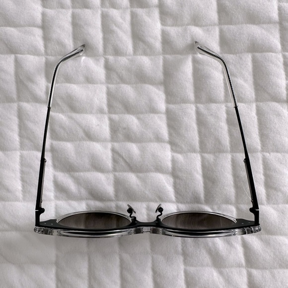 Bottega Veneta Sunglasses - Picture 3 of 8